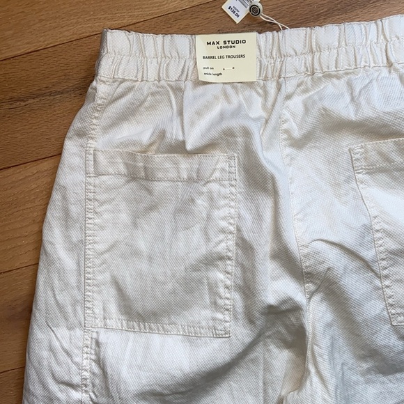NWT Max Studio Textured Twill Barrel Leg Pull On Trousers, size Large - Picture 10 of 13